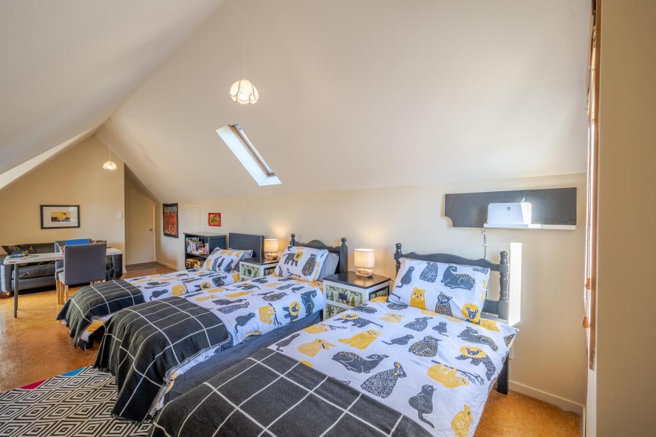 Rose On The Bay - Akaroa Holiday Home 외부 사진